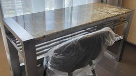 1 Bedroom Condo for rent in Maha Phruettharam, Bangkok near MRT Hua Lamphong