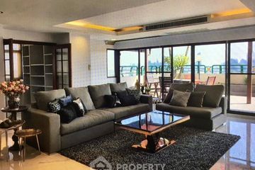 3 Bedroom Condo for rent in Vivarium Residence, Khlong Tan Nuea, Bangkok