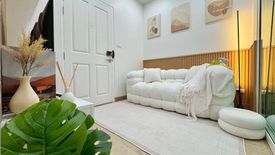 1 Bedroom Condo for sale in The Trust Condo Central Pattaya, Na Kluea, Chonburi