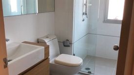 2 Bedroom Condo for sale in Thru Thonglor, Bang Kapi, Bangkok near MRT Phetchaburi