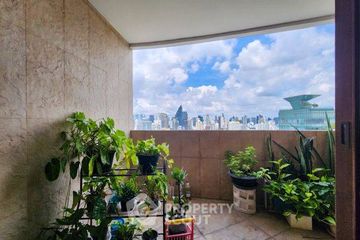 3 Bedroom Condo for sale in Fifty Fifth Tower, Khlong Tan Nuea, Bangkok near BTS Thong Lo
