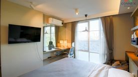 2 Bedroom Condo for rent in Maestro 39, Khlong Tan Nuea, Bangkok