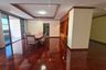 3 Bedroom Condo for rent in Khlong Toei Nuea, Bangkok near MRT Sukhumvit