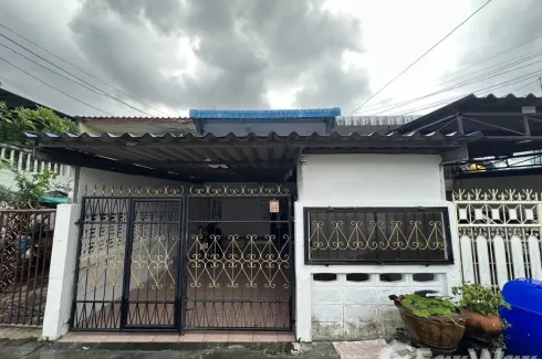 2 Bedroom Townhouse for sale in  near MRT Si Thepha