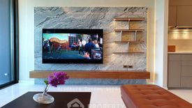 1 Bedroom Condo for sale in Sindhorn Tonson,  near BTS Ratchadamri