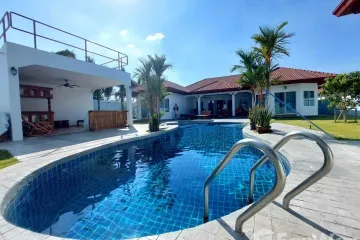 5 Bedroom Villa for rent in Nong Pla Lai, Chonburi