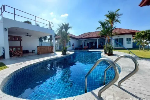 5 Bedroom Villa for rent in Nong Pla Lai, Chonburi