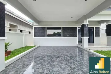 3 Bedroom House for sale in Huai Yai, Chonburi