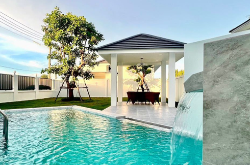 4 Bedroom Villa for sale in Na Jomtien, Chonburi