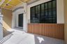 4 Bedroom Townhouse for sale in Tha Raeng, Bangkok