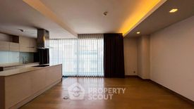 3 Bedroom Condo for sale in Via Botani, Khlong Tan Nuea, Bangkok near BTS Phrom Phong