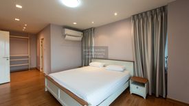 2 Bedroom Condo for rent in Sompob House, Bang Lamphu Lang, Bangkok near BTS Wongwian Yai