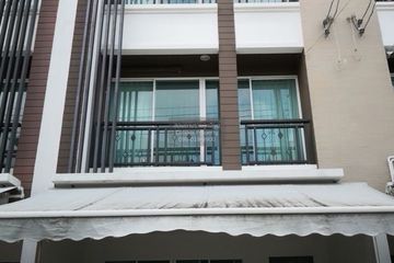 3 Bedroom Townhouse for rent in Baan Klang Muang Chokchai 4, Sam Sen Nok, Bangkok