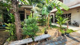 3 Bedroom House for sale in Military Welfare Village, Tha Raeng, Bangkok near MRT Vatcharaphon