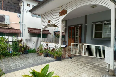 5 Bedroom House for sale in Si Phum, Chiang Mai