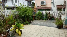 5 Bedroom House for sale in Si Phum, Chiang Mai