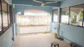 3 Bedroom Townhouse for sale in Sahaporn Village, Salaya, Nakhon Pathom