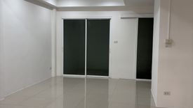 3 Bedroom Townhouse for sale in The iBox, Khlong Kum, Bangkok