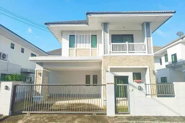 3 Bedroom House for rent in Sarisa Ville, San Phak Wan, Chiang Mai