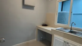 3 Bedroom Townhouse for sale in Baan Klang Muang Suksawat-Rama 3, Thung Khru, Bangkok