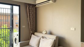 Condo for rent in Blossom Condo @ Sathorn-Charoenrat, Yan Nawa, Bangkok near BTS Surasak