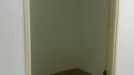 1 Bedroom Condo for rent in Royal Tower 3, Sam Sen Nai, Bangkok near BTS Saphan Kwai