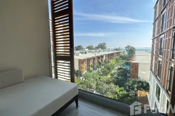 1 Bedroom Condo for sale in InterContinental Residences Hua Hin, Hua Hin, Prachuap Khiri Khan
