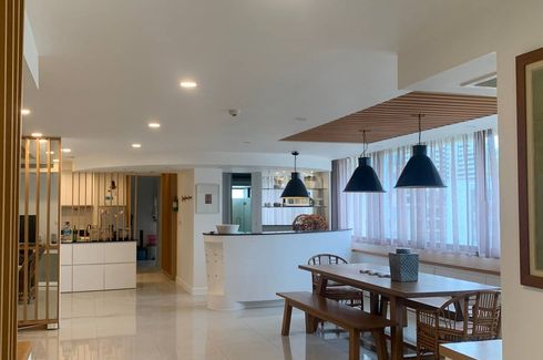 3 Bedroom Condo for rent in Sukhumvit Casa, Khlong Toei, Bangkok near BTS Nana