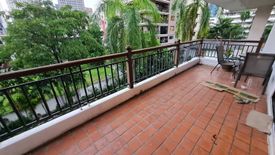 3 Bedroom Condo for rent in Khlong Toei, Bangkok near BTS Asoke