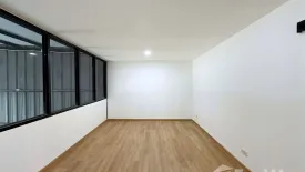 1 Bedroom House for rent in Saphan Sung, Bangkok