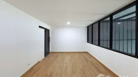 1 Bedroom House for rent in Saphan Sung, Bangkok