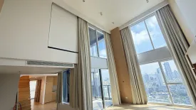 2 Bedroom Condo for rent in The Lofts Silom, Silom, Bangkok near BTS Surasak