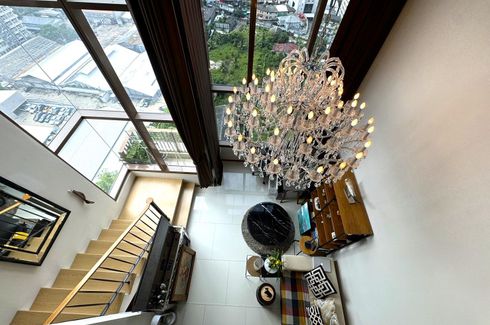 1 Bedroom Condo for sale in The Emporio Place, Khlong Tan, Bangkok near BTS Phrom Phong