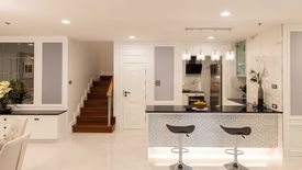 3 Bedroom Condo for sale in Belle Grand Rama 9, Huai Khwang, Bangkok near MRT Phra Ram 9