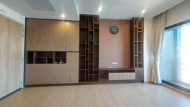 2 Bedroom Condo for sale in Bang Kapi, Bangkok