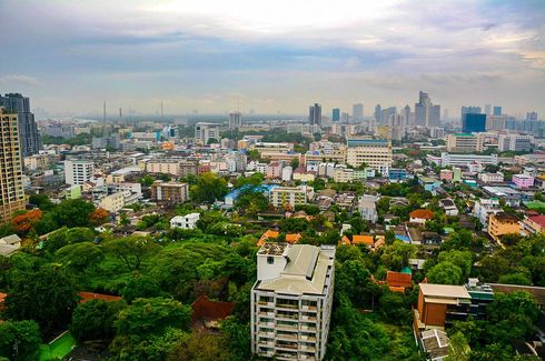 3 Bedroom Condo for sale in The Met, Thung Maha Mek, Bangkok near BTS Chong Nonsi