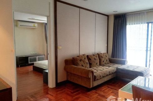 1 Bedroom Condo for rent in Baan Somthavil, Lumpini, Bangkok near BTS Ratchadamri