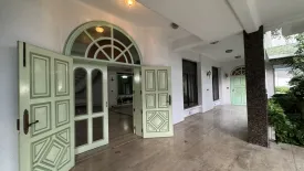 5 Bedroom House for rent in Baan Wannapa, Khlong Tan Nuea, Bangkok near BTS Thong Lo