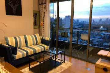 2 Bedroom Condo for rent in The Lumpini 24, Khlong Tan, Bangkok near BTS Phrom Phong