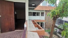 2 Bedroom House for sale in Yan Nawa, Bangkok