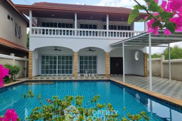 3 Bedroom House for rent in Nong Pla Lai, Chonburi