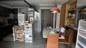 2 Bedroom Condo for sale in The Room Sathorn - TanonPun, Silom, Bangkok near BTS Surasak