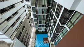 1 Bedroom Condo for sale in Ideo Sathorn - Taksin, Bang Lamphu Lang, Bangkok near BTS Krung Thon Buri