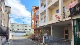 4 Bedroom Townhouse for sale in Bang Khen, Nonthaburi