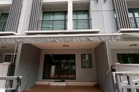 3 Bedroom Townhouse for rent in Baan Klang Muang Rattanathibet, Bang Kraso, Nonthaburi near MRT Yaek Nonthaburi 1