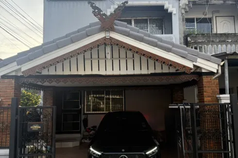 2 Bedroom Townhouse for sale in Maha Sawat, Nonthaburi