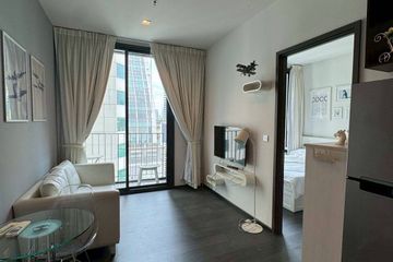 1 Bedroom Condo for rent in Edge Sukhumvit 23, Khlong Toei Nuea, Bangkok near BTS Asoke