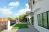 4 Bedroom House for sale in Pruklada Wongwaen-Rattanathibet, Bang Mae Nang, Nonthaburi