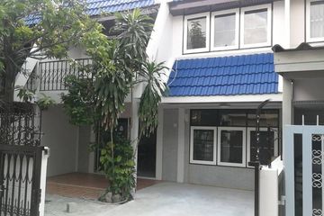 3 Bedroom Townhouse for rent in Phaya Thai, Bangkok