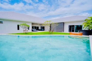 5 Bedroom House for sale in Thap Tai, Prachuap Khiri Khan
